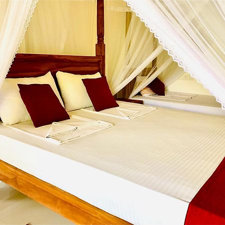 Green Hut Nature Resort سيغيرِيا المظهر الخارجي الصورة