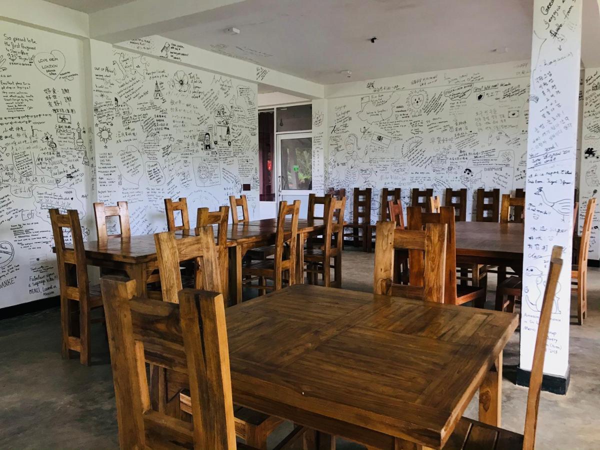 Green Hut Nature Resort سيغيرِيا المظهر الخارجي الصورة