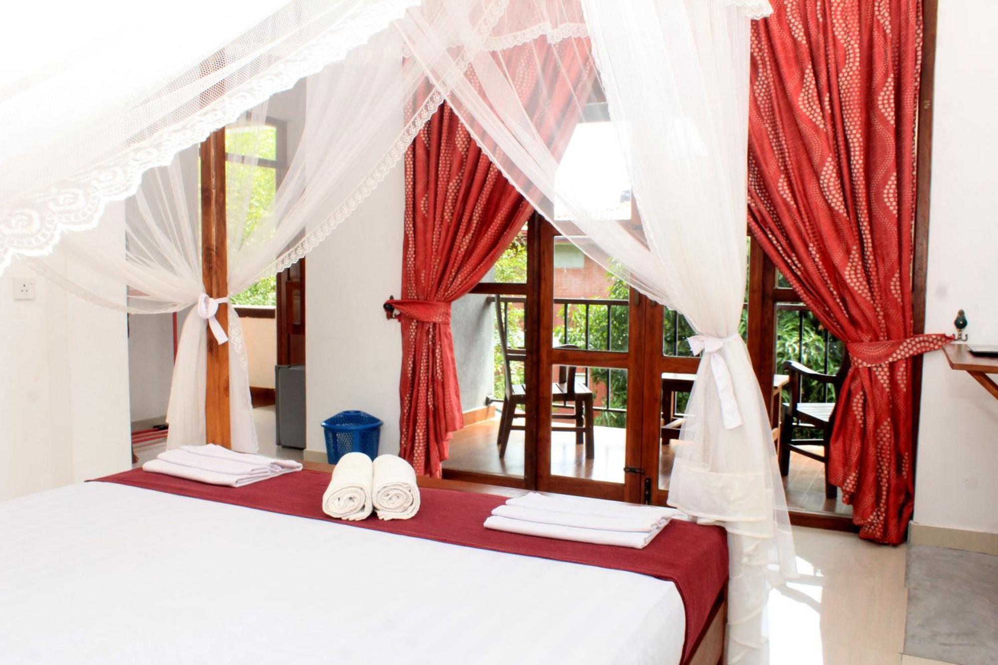 Green Hut Nature Resort سيغيرِيا المظهر الخارجي الصورة