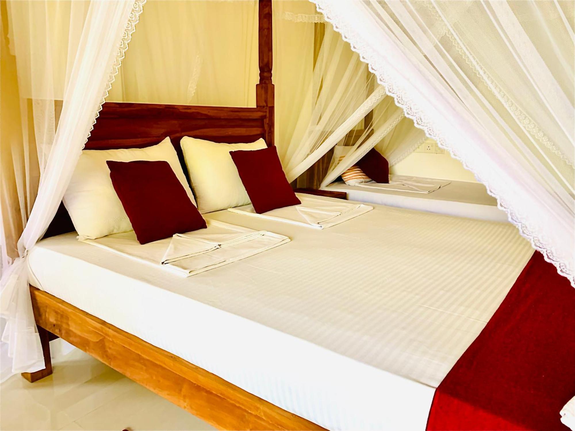 Green Hut Nature Resort سيغيرِيا المظهر الخارجي الصورة
